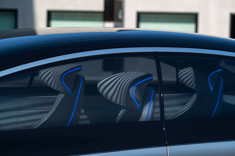 Illustration for article titled The Mercedes-Benz Vision EQS Sets Up An All-Electric S-Class And The Lighting Is Wild